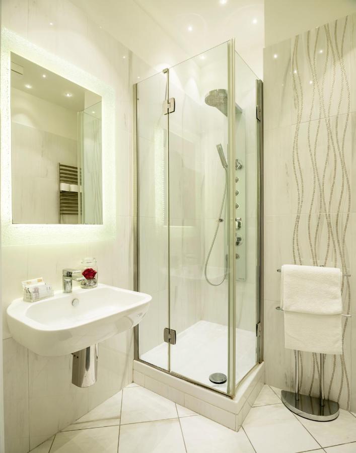 Hotel Residence Imperial Misano Adriatico Buitenkant foto